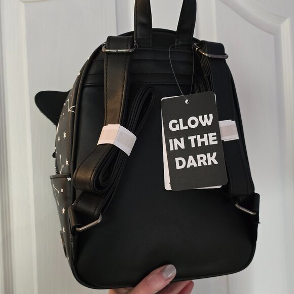BNWT Her Universe Sanrio Chococat glow in the dark constellation pin backpack - Picture 4 of 4